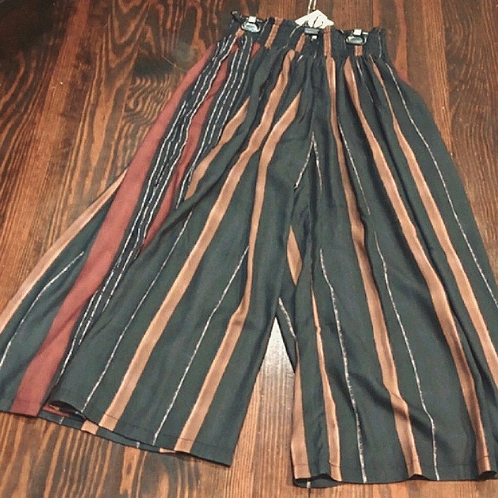 STYLEWE APORIA, WIDE LEG PULL ON PANTS. SIZE M.